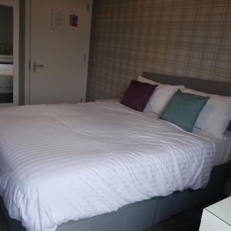 Caledonian Rooms Bellshill Buitenkant foto