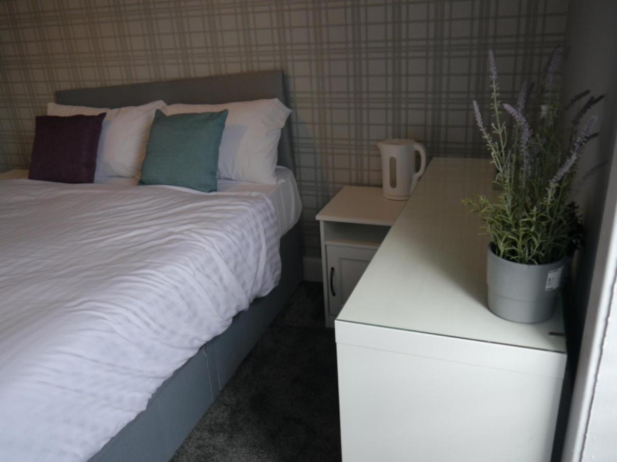 Caledonian Rooms Bellshill Buitenkant foto